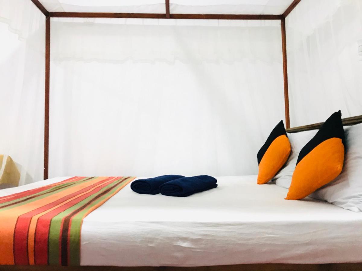 Double G Motel เวลิกามา ภายนอก รูปภาพ